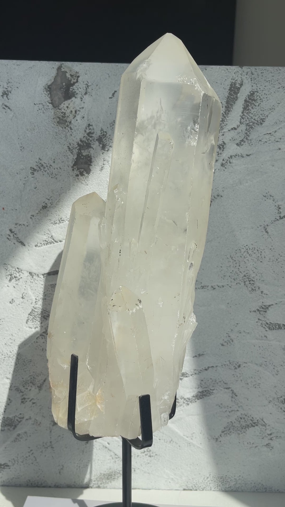 Statement Clear Quartz Raw Point
