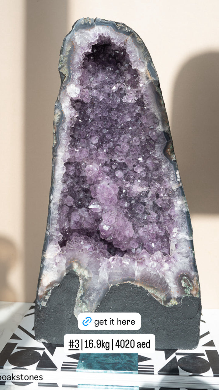 Statement Amethyst Cathedral