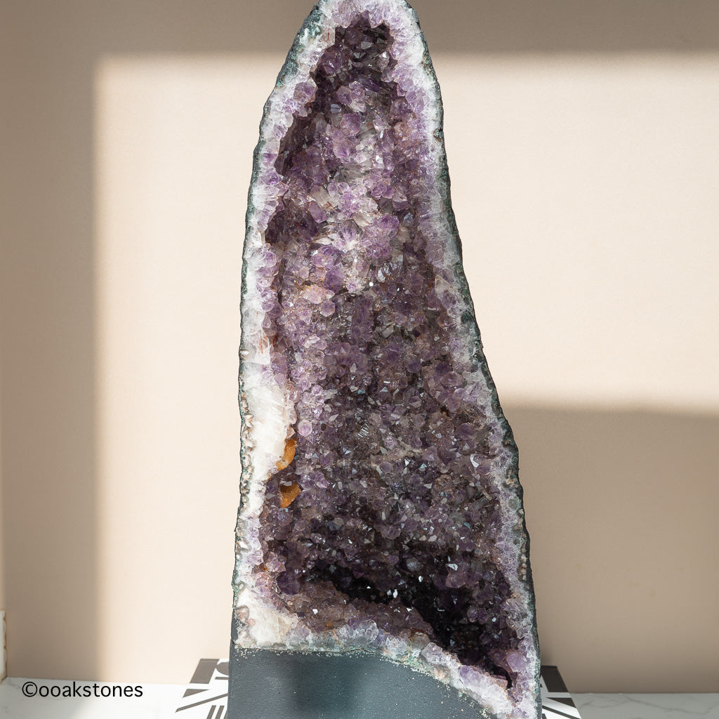 Statement Amethyst Cathedral