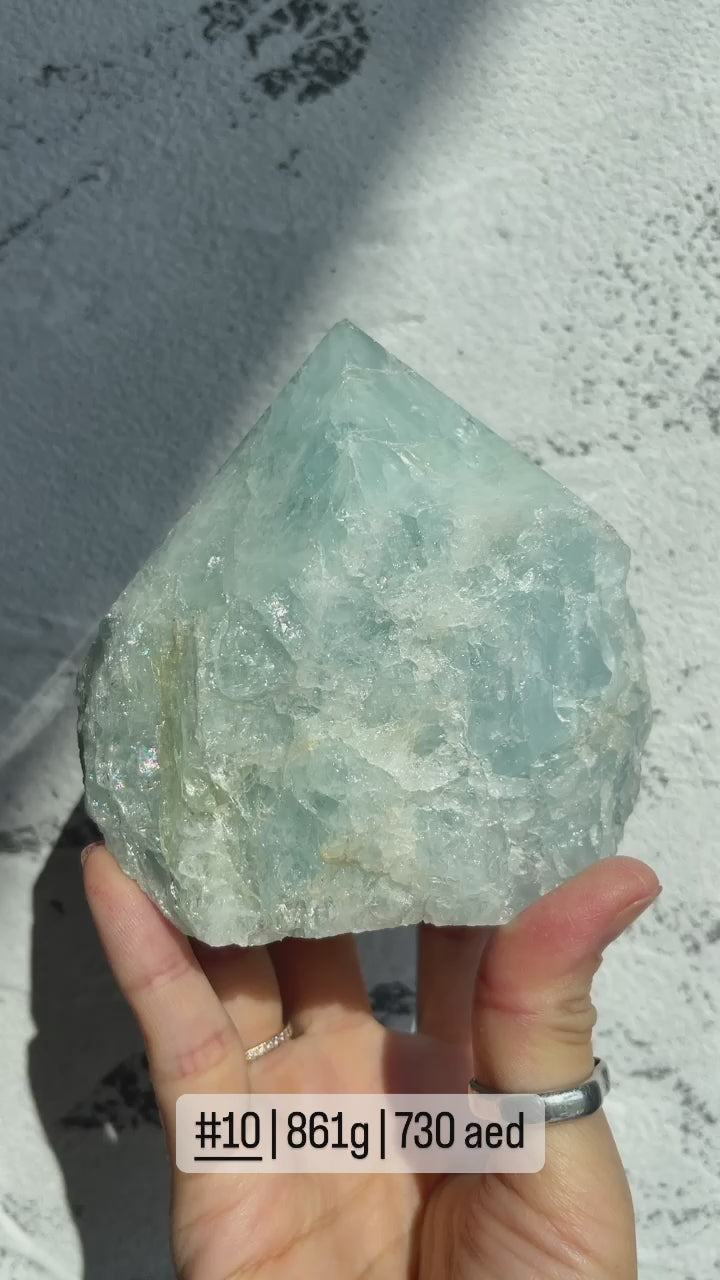 Half Polish Aquamarine Cut Base Point