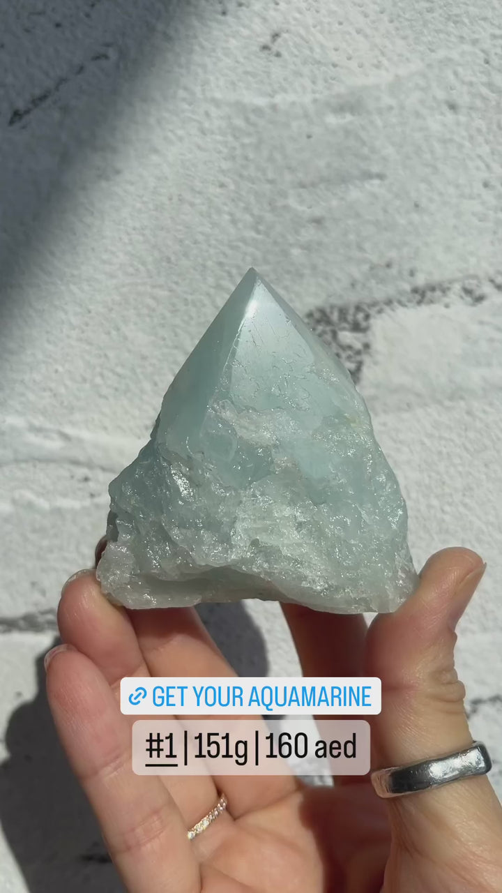 Half Polish Aquamarine Cut Base Point