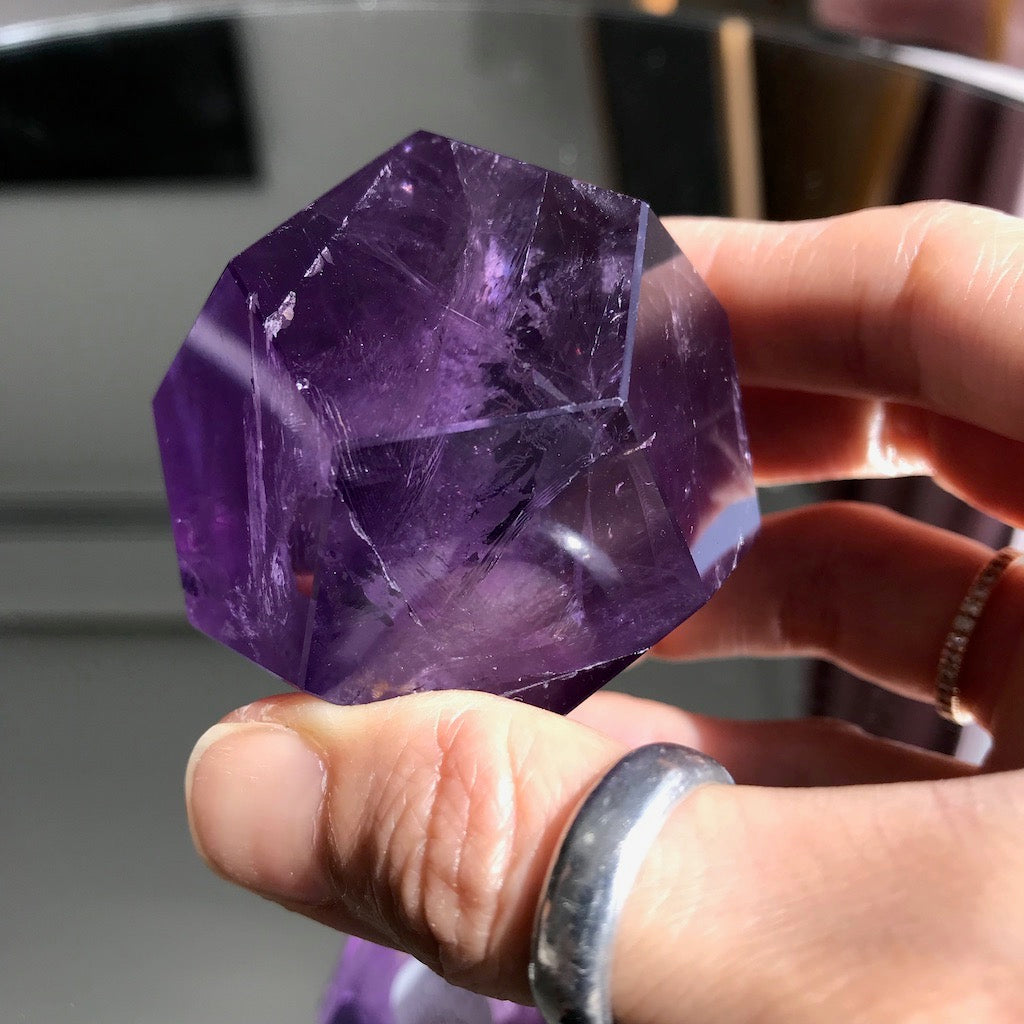 Amethyst dodecahedron geo