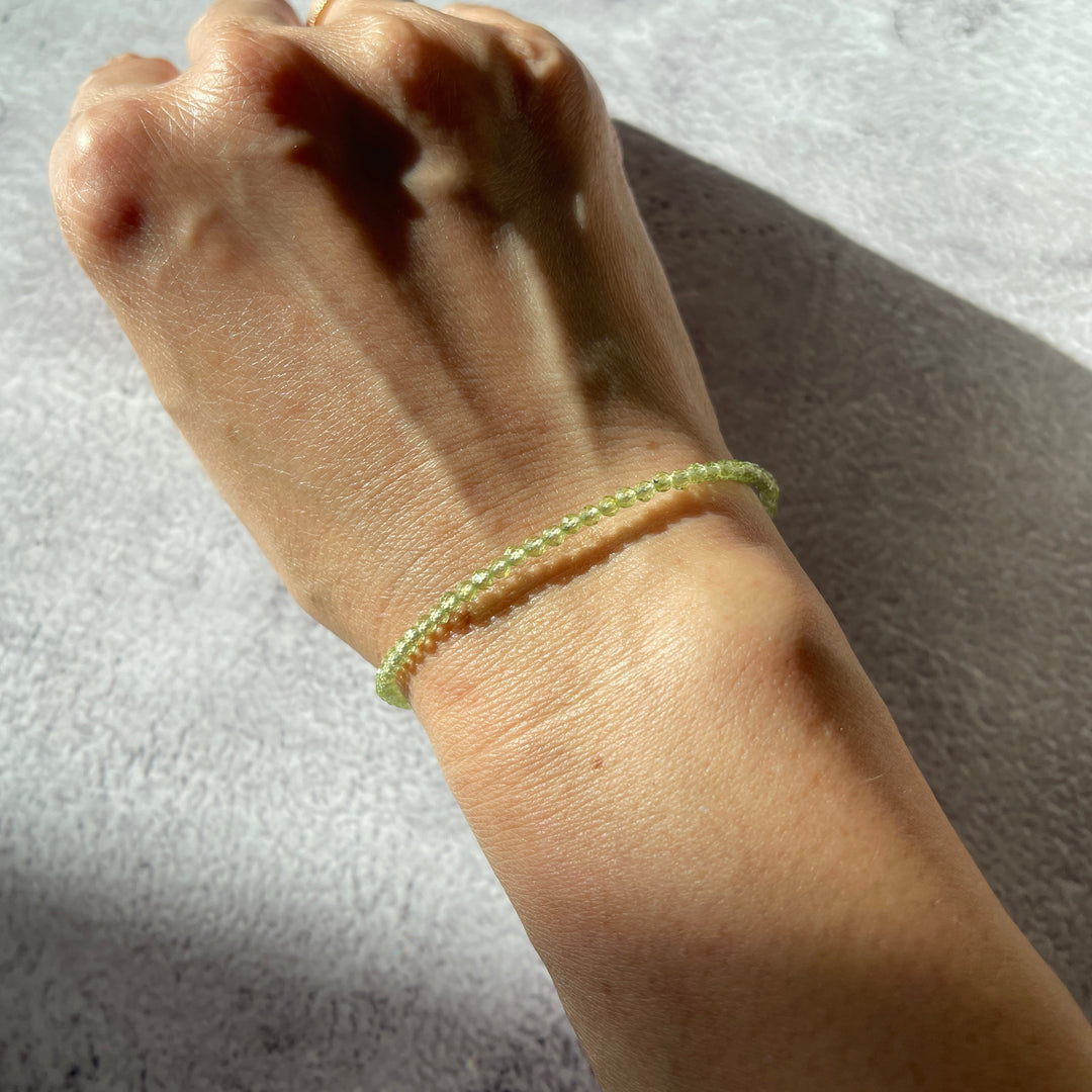 Faceted Bead Adjustable Bracelet 3.5mm
