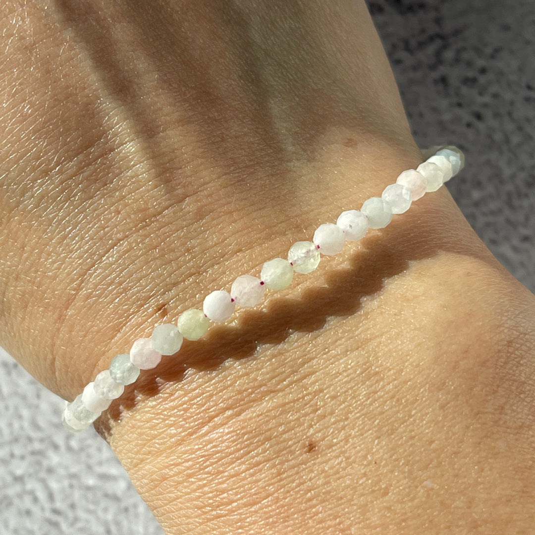 Faceted Bead Adjustable Bracelet 3.5mm