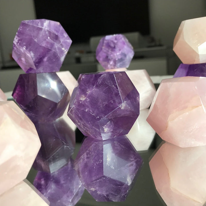 Amethyst dodecahedron geo