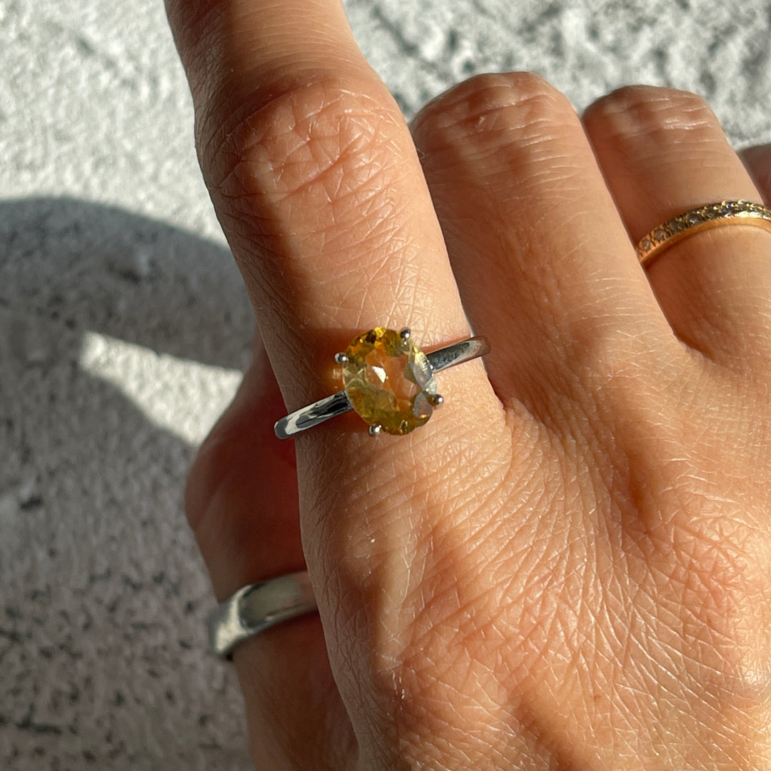 Adjustable Faceted Ring