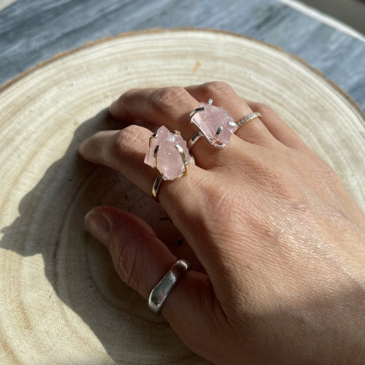 Simple Band Raw Rose Quartz Ring