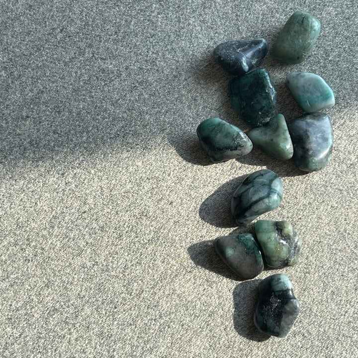 Emerald tumbled