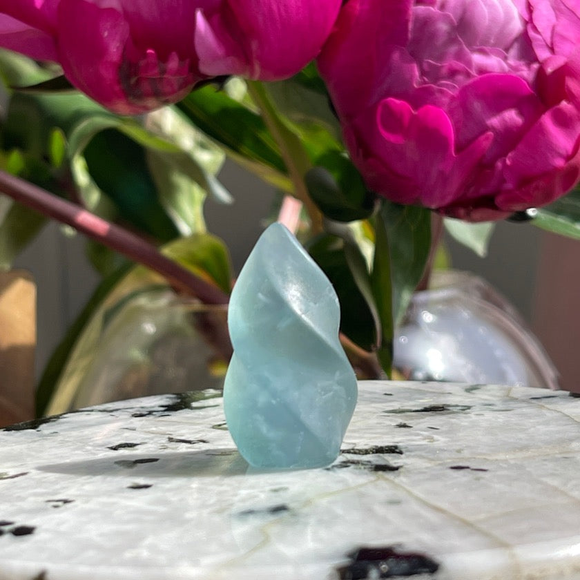 Blue fluorite mini crystal flame