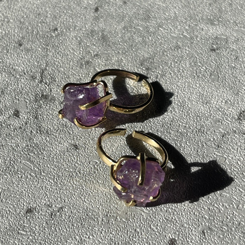 Gold plated simple band amethyst ring