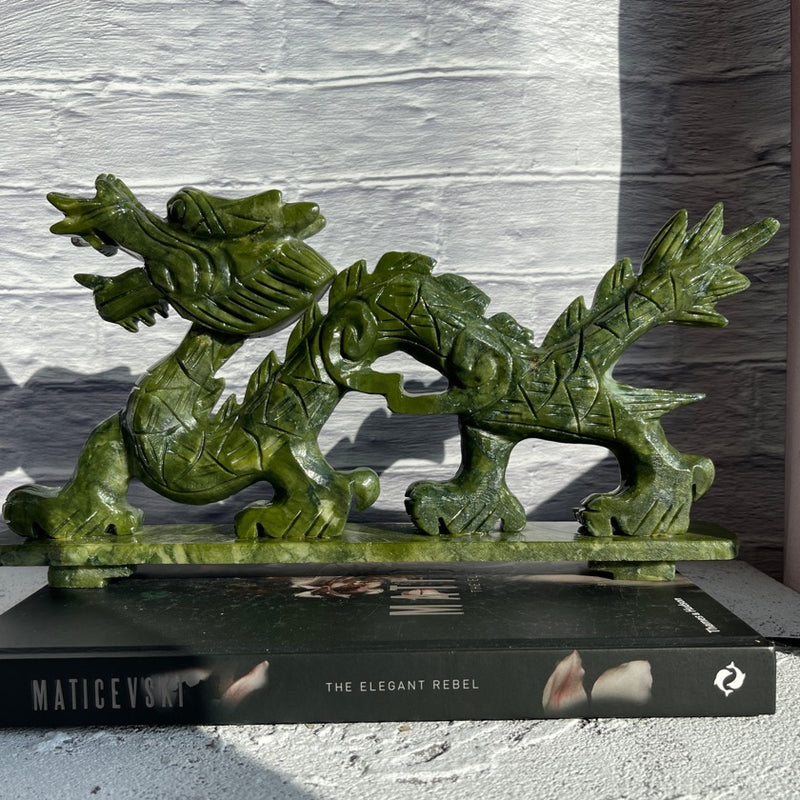 Jade (nephrite) dragon